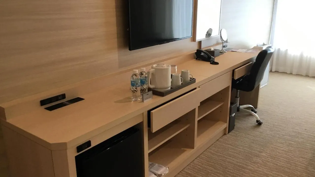 Odysis Suites Osaka Airport Hotel Izumisano 4*,  Japan