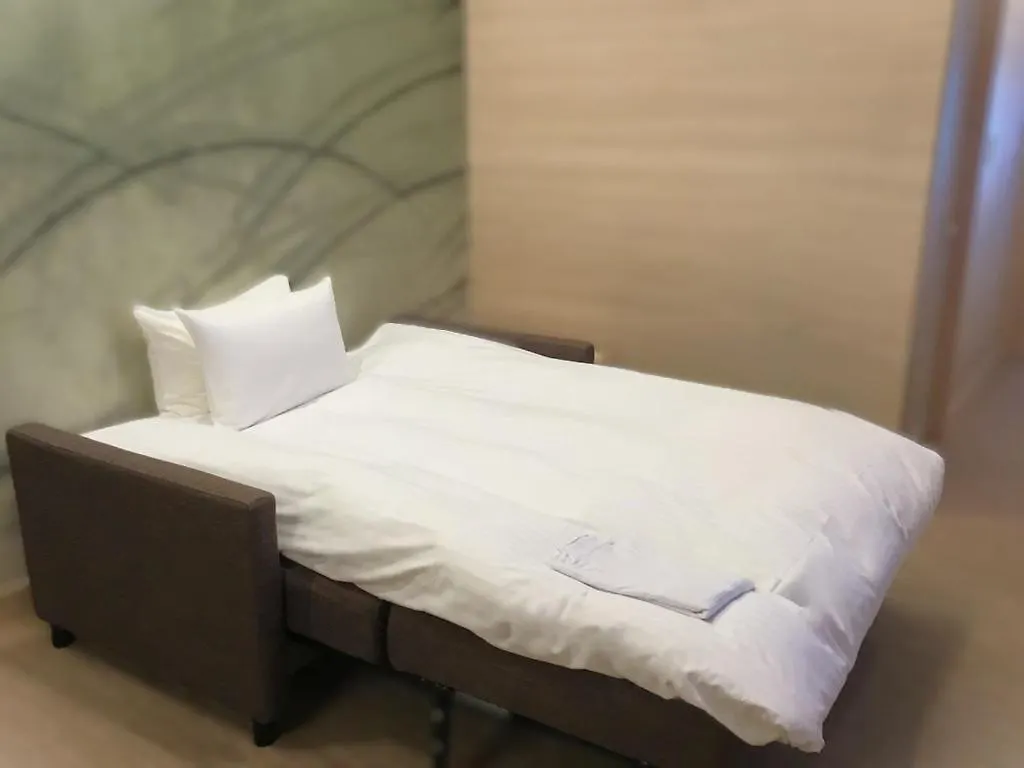 Odysis Suites Osaka Airport Hotel Izumisano 4*,  Japón